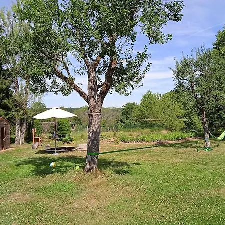 Les Jardins Des 3 Provinces- Gite Montcharvot Exterior photo